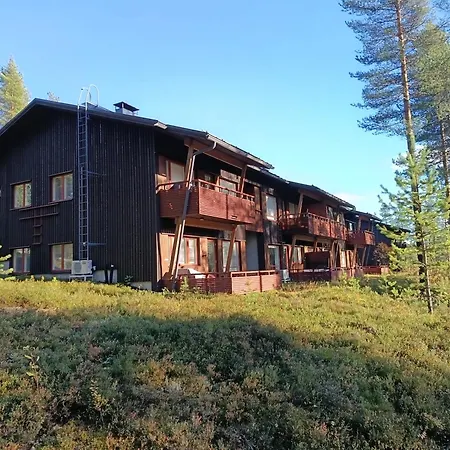 Kaisantien Kirsti, Vuokatti